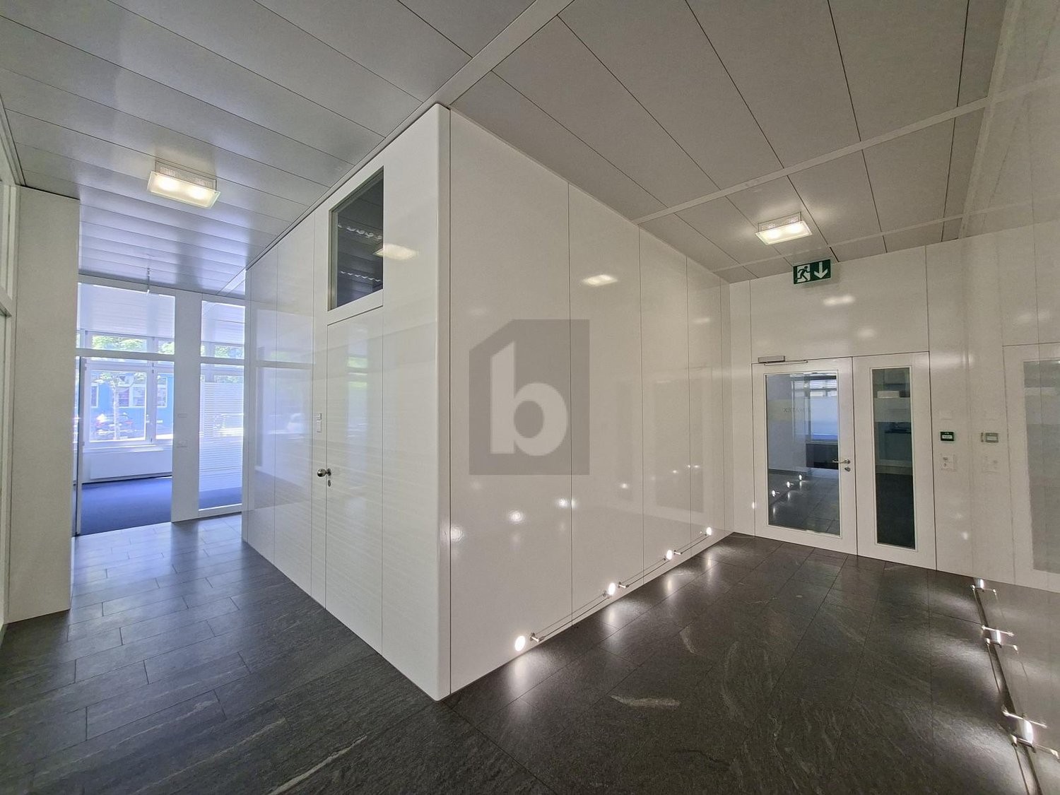 477m² ufficio