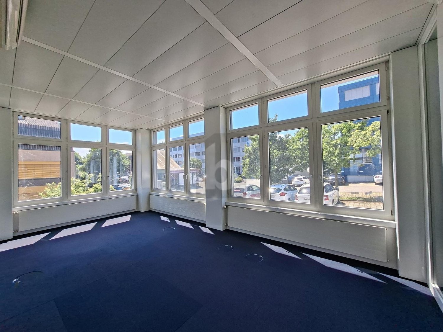 477m² ufficio