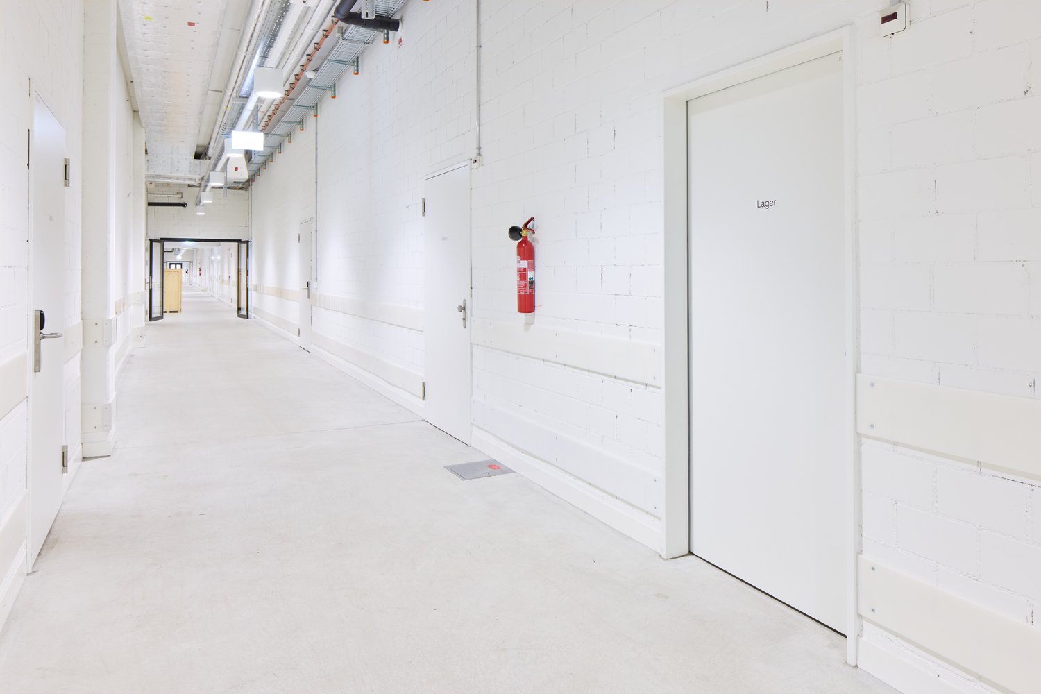 404m² di deposito