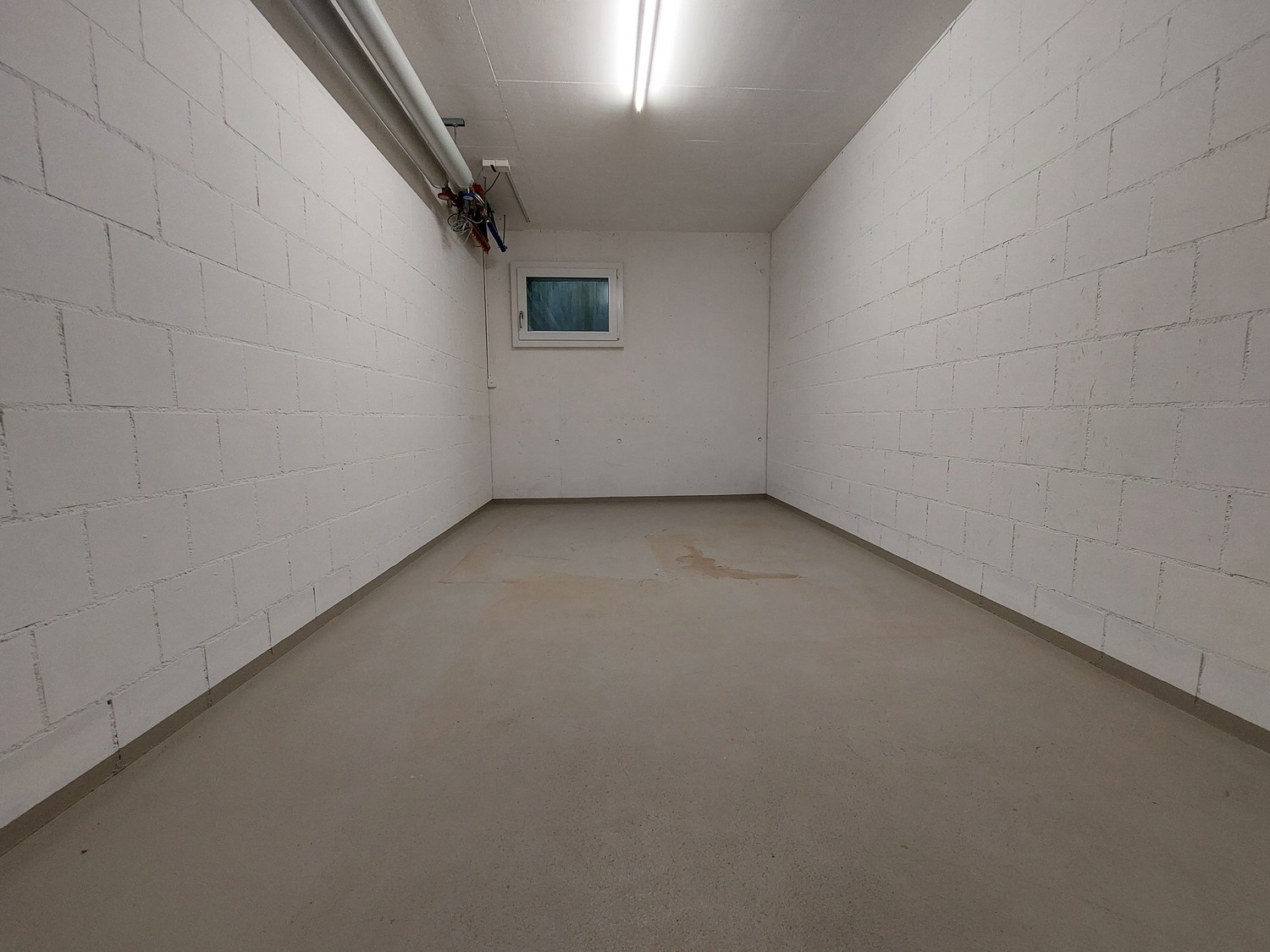 12m² locale hobby