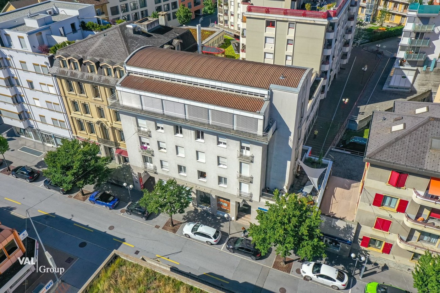 400m² abitativo / edificio commerciale