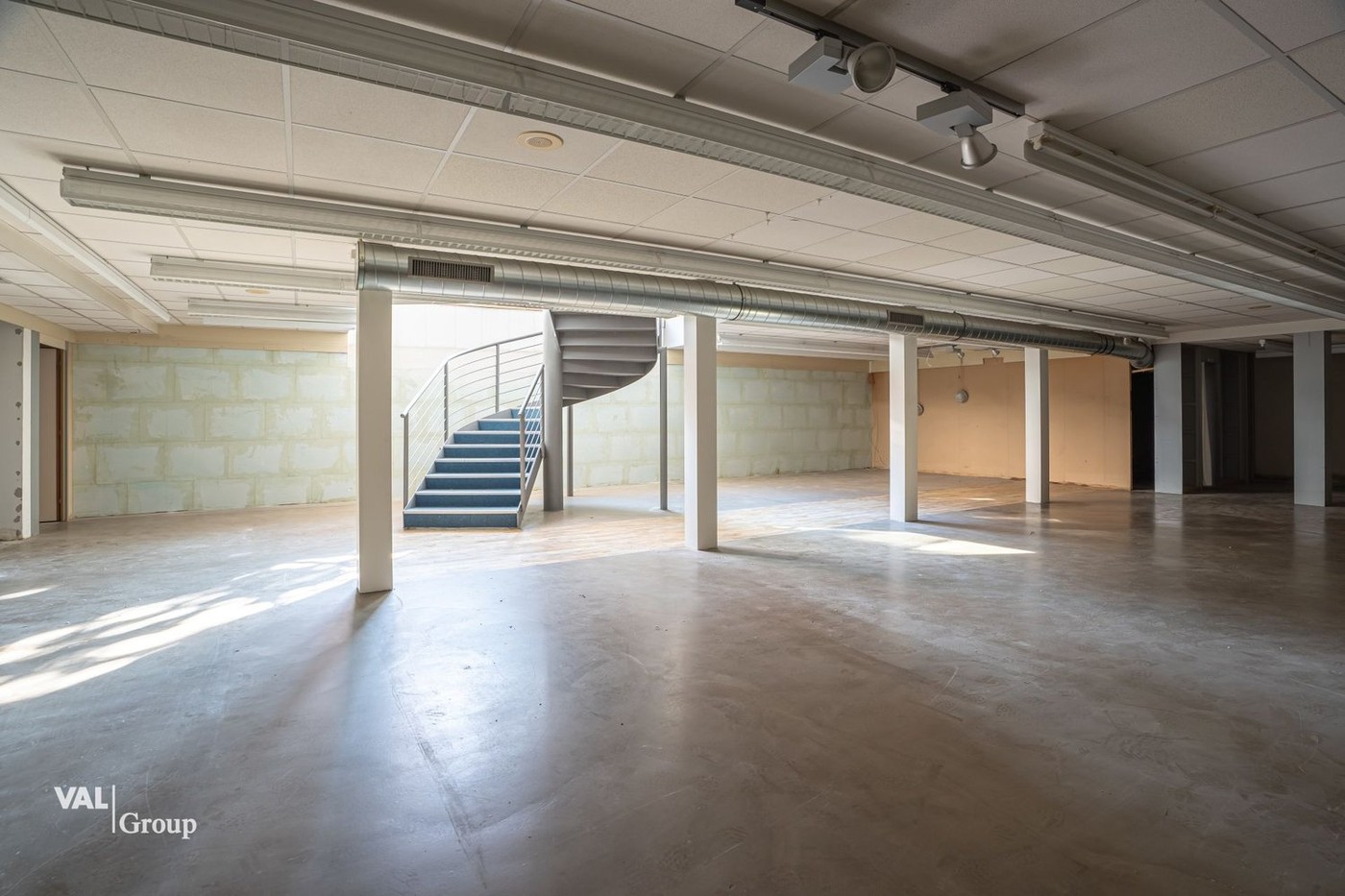 400m² abitativo / edificio commerciale