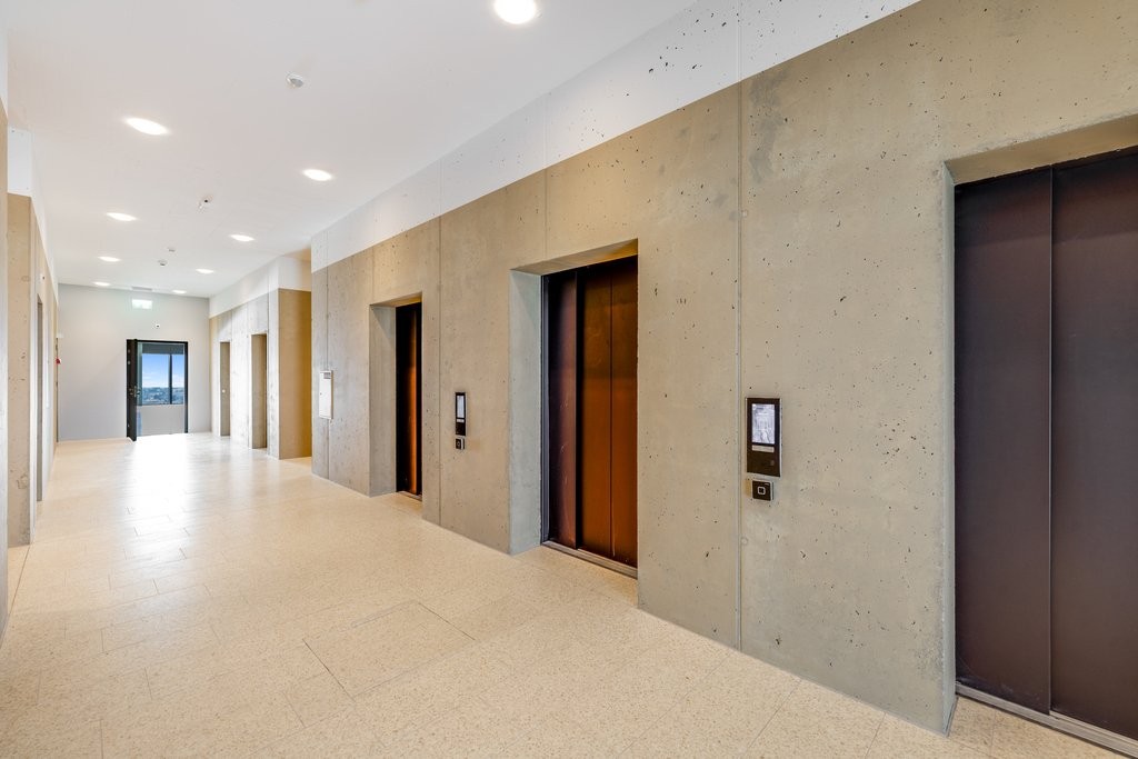 490m² commercial, foto 10 di 10