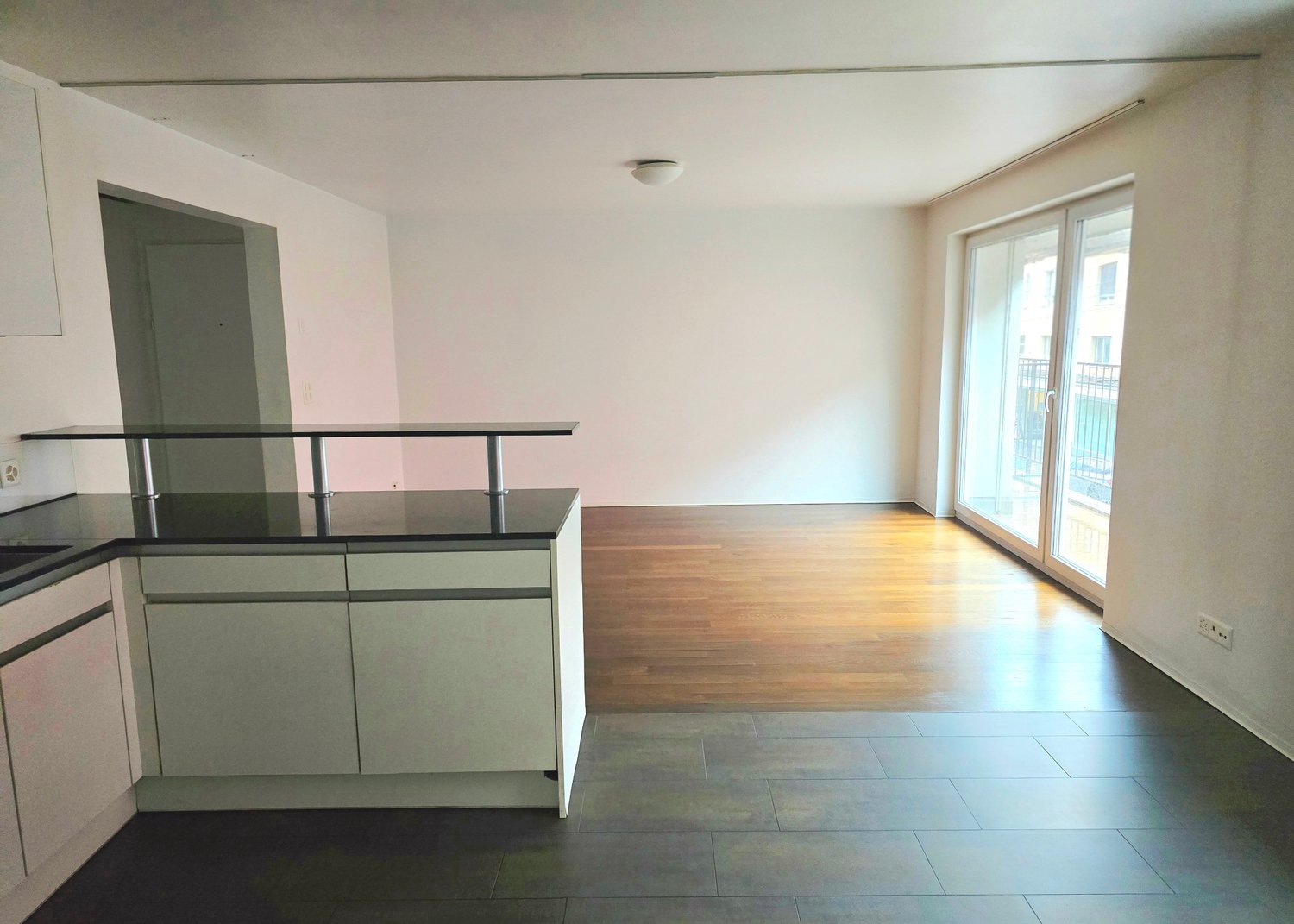Appartamento di 2 ½ locali, foto 2 di 8