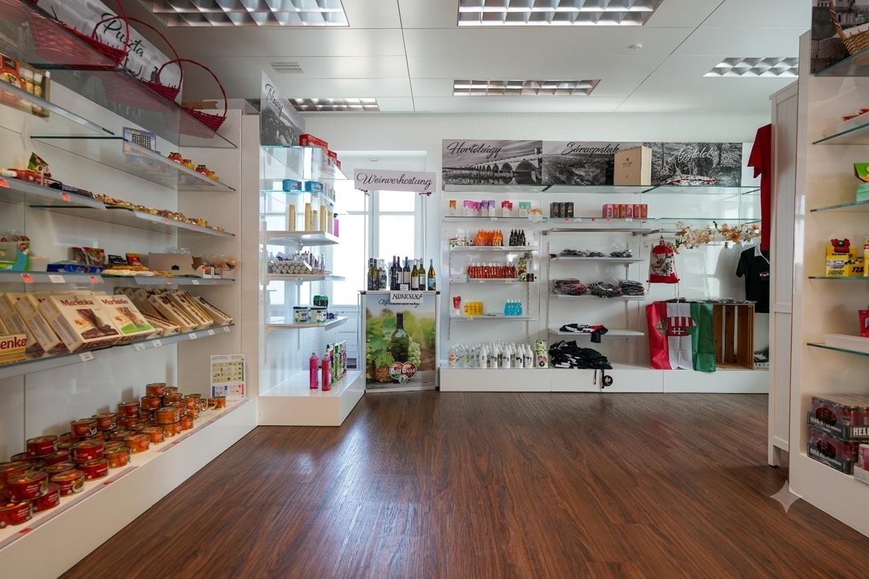 153m² commerciale