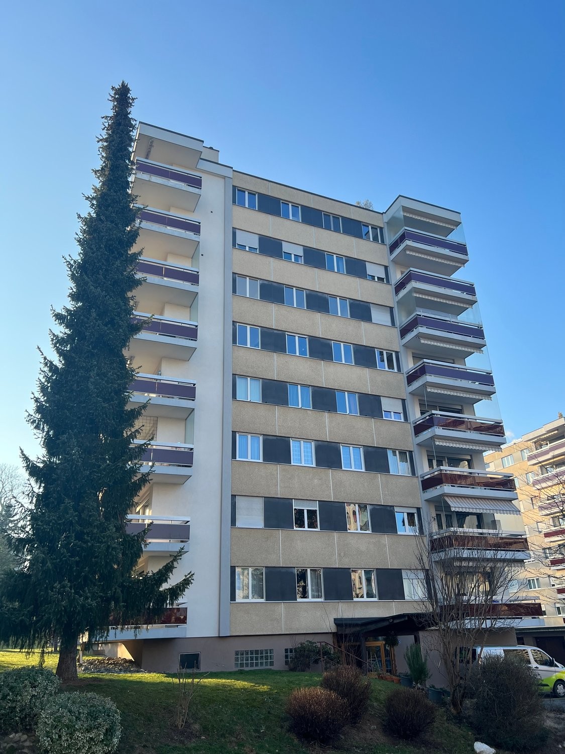 Posto coperto, foto 1 di 2