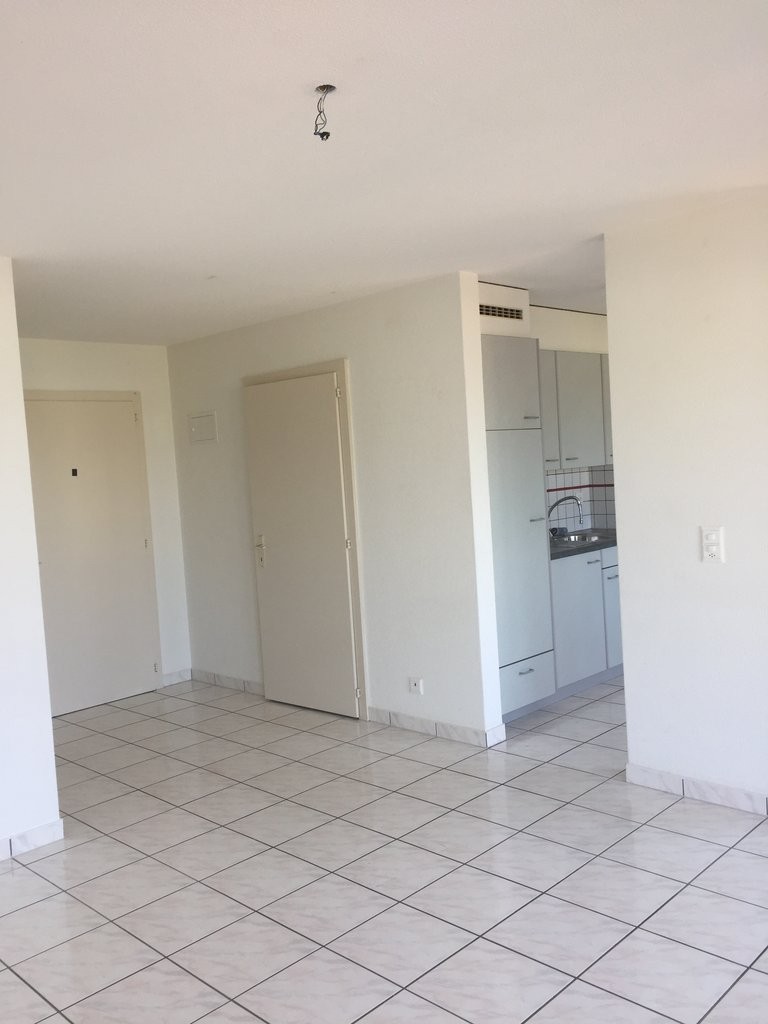 Appartamento di 2 ½ locali, foto 3 di 4