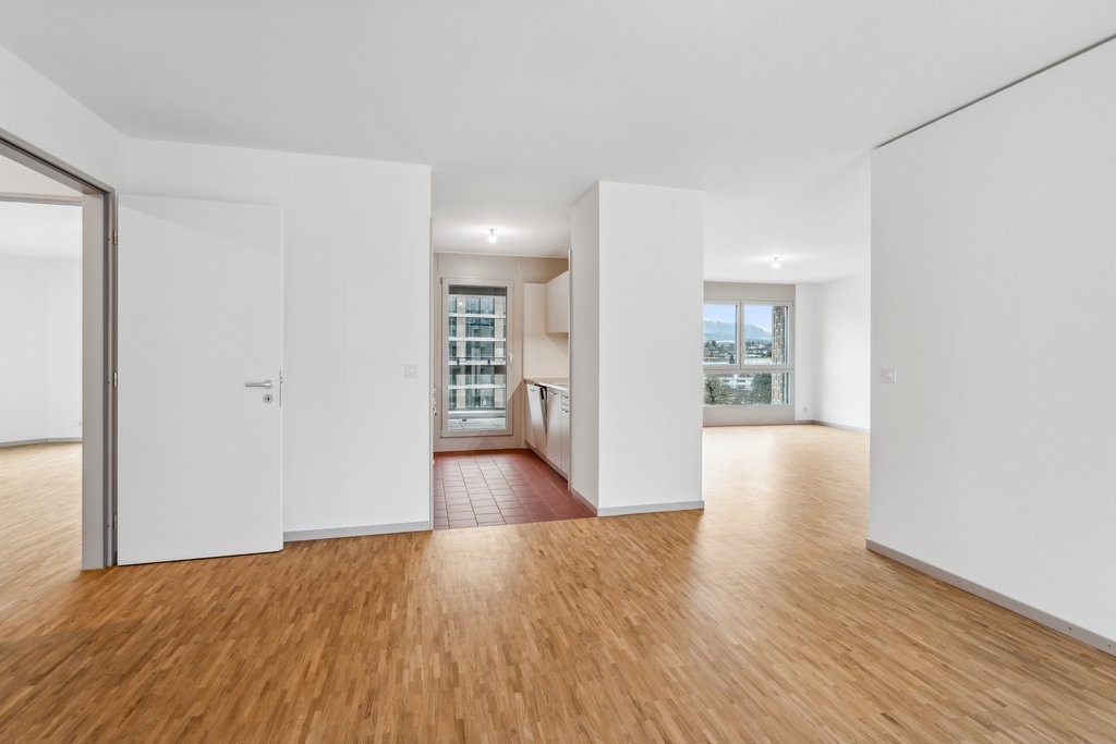 Appartamento di 4 locali, foto 3 di 3