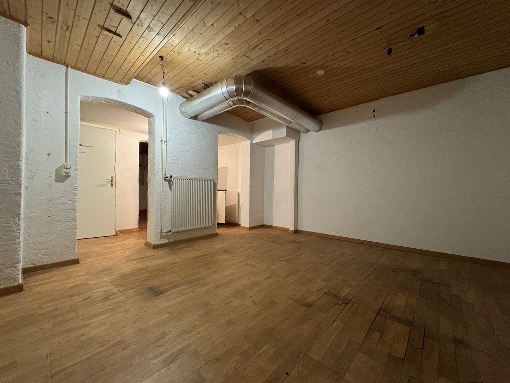37m² locale di deposito