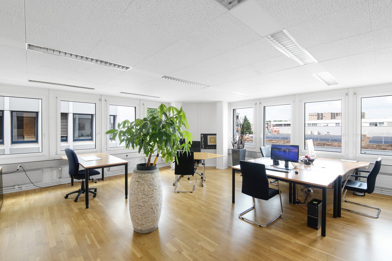698m² ufficio