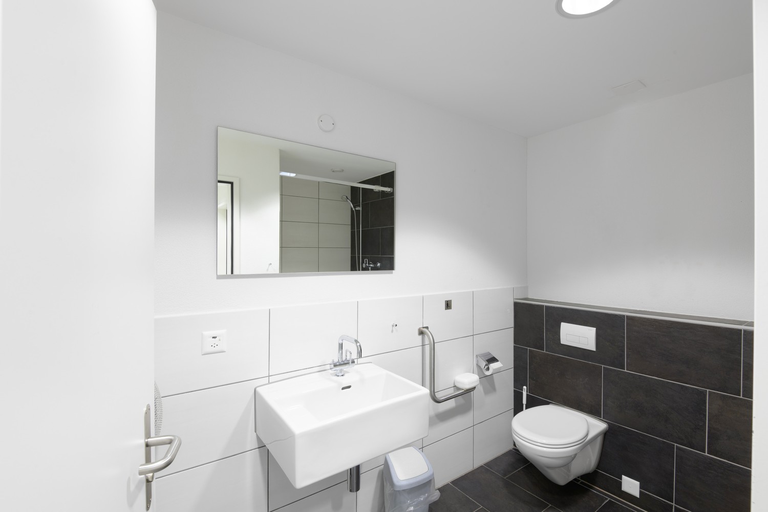 698m² ufficio