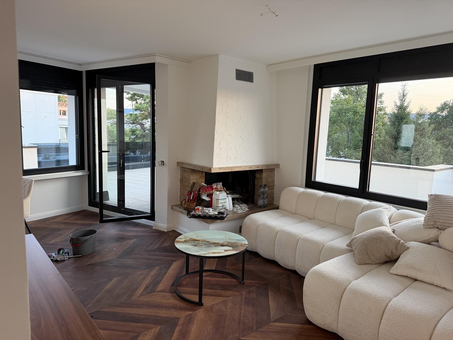 Appartamento di 2 ½ locali, foto 2 di 6