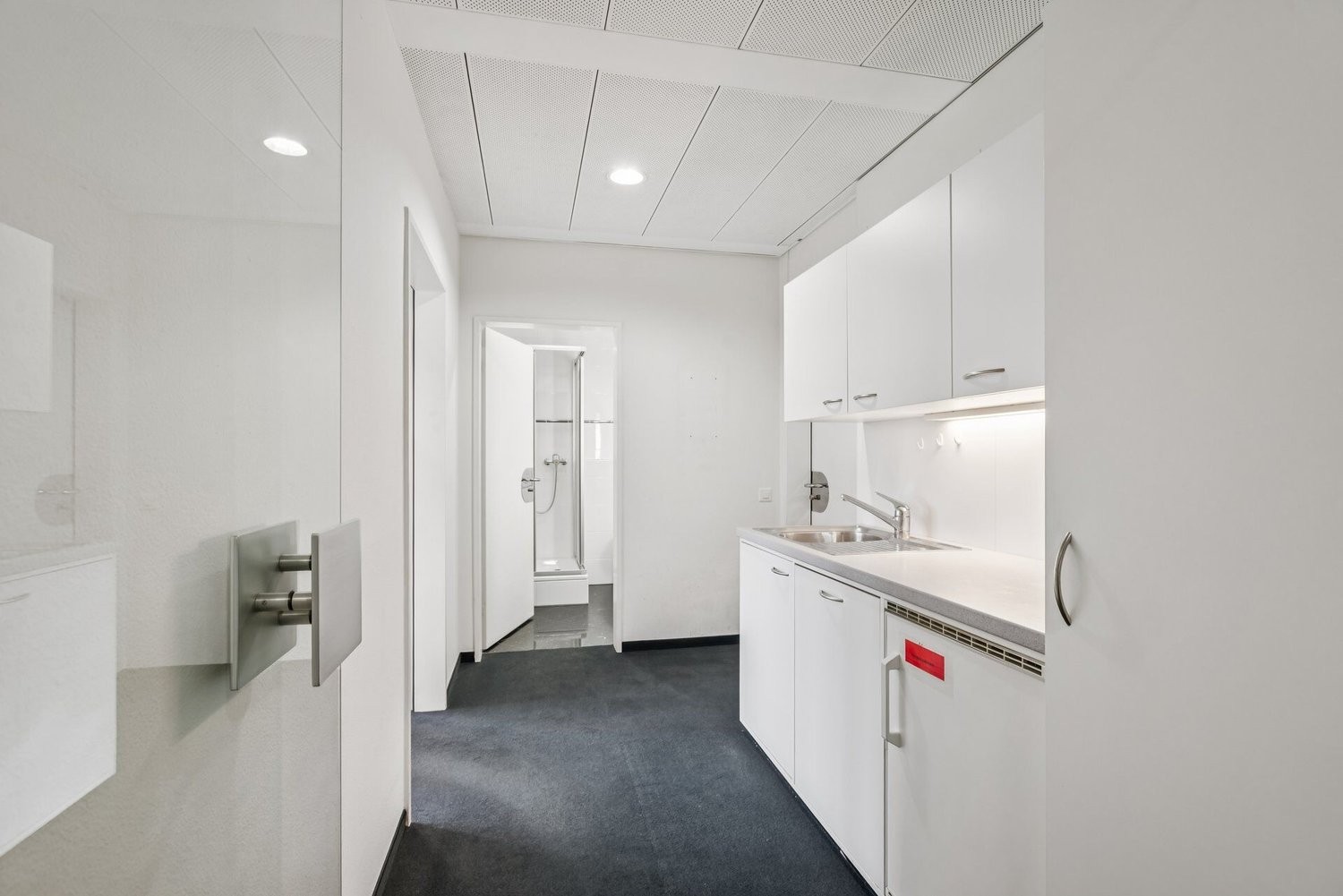 197m² ufficio, foto 5 di 10