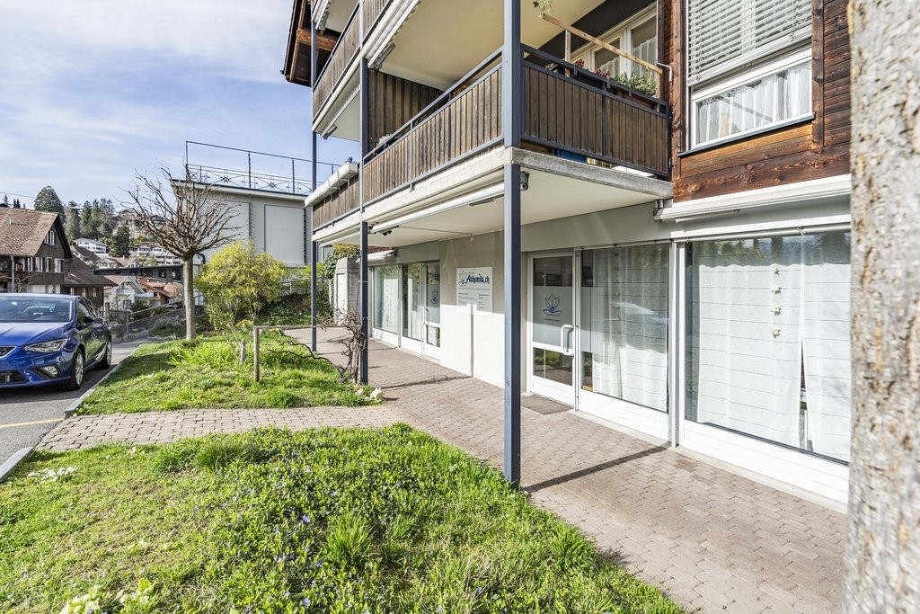 55m² negozio