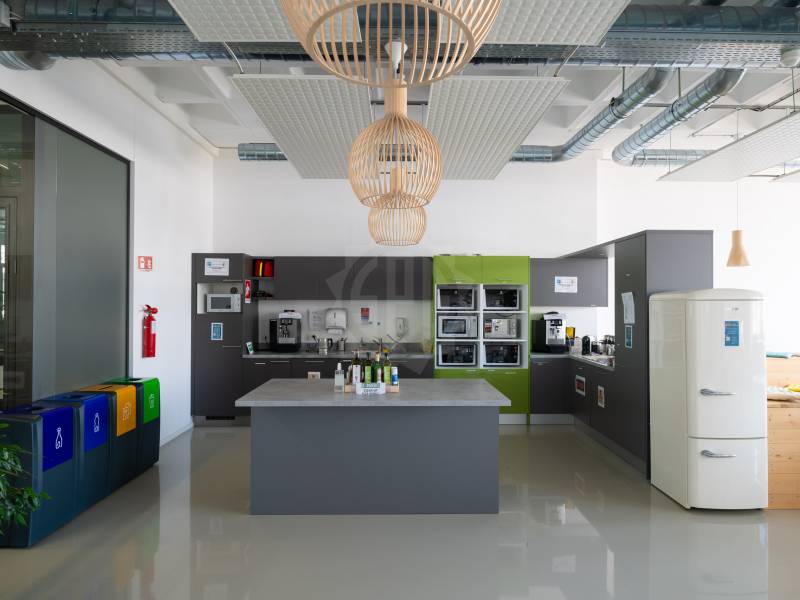 75m² office, foto 4 di 9