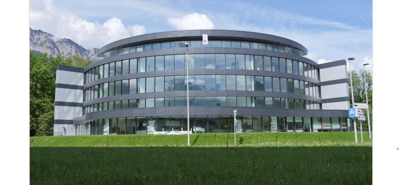 243m² Laden