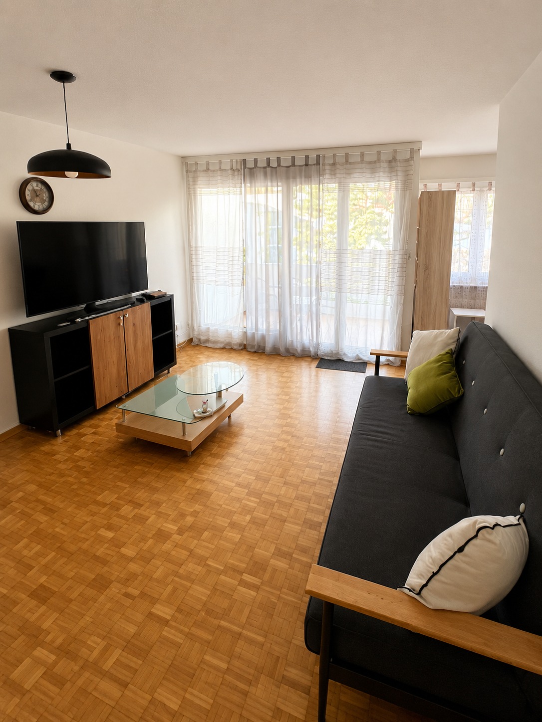 2 ½ Zimmer möblierte Wohnung