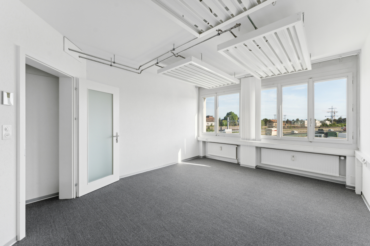 530m² ufficio, foto 3 di 10