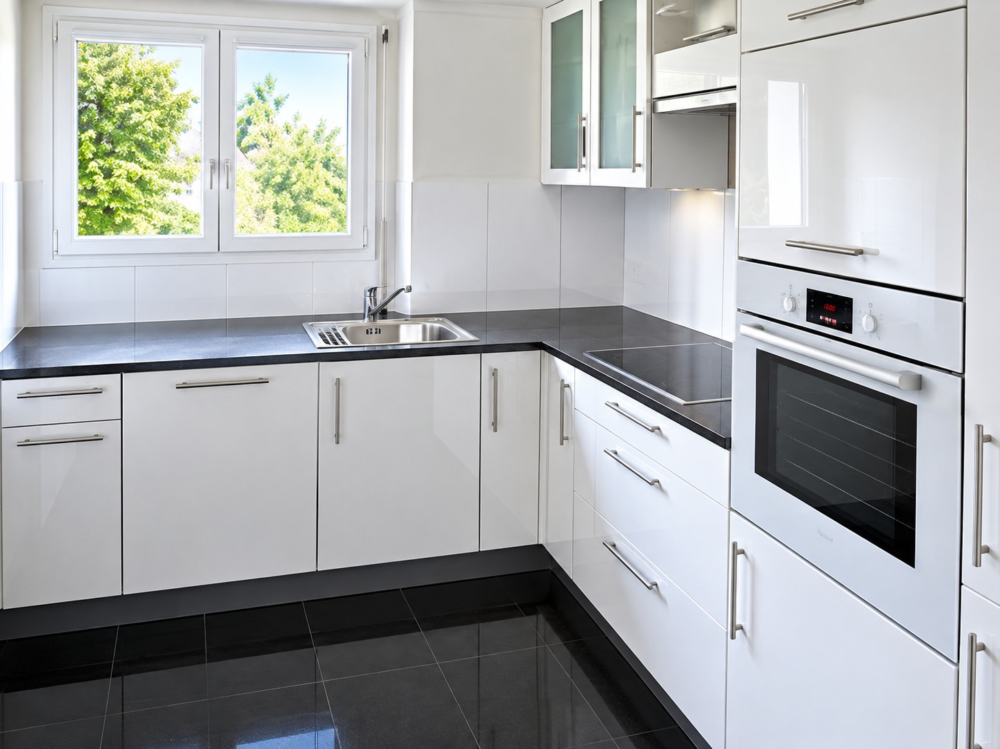 Appartamento di 3 ½ locali, foto 2 di 3
