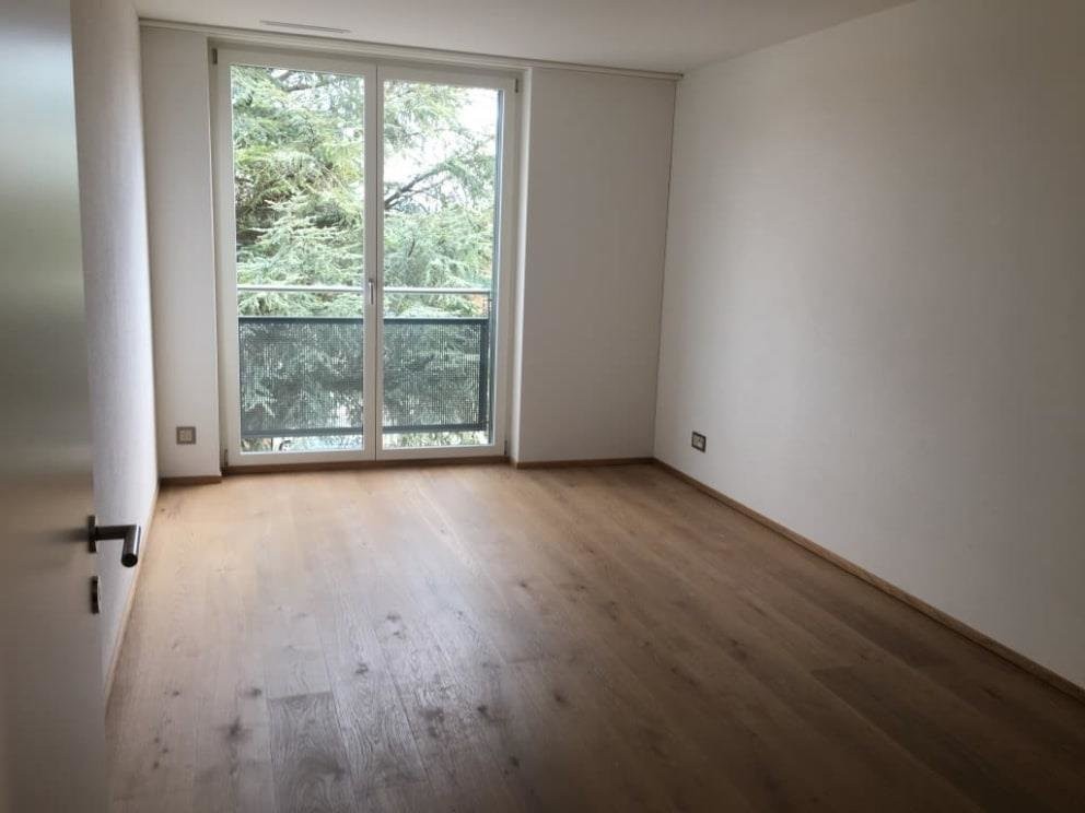 Appartamento mansardato di 4 ½ locali, foto 3 di 7