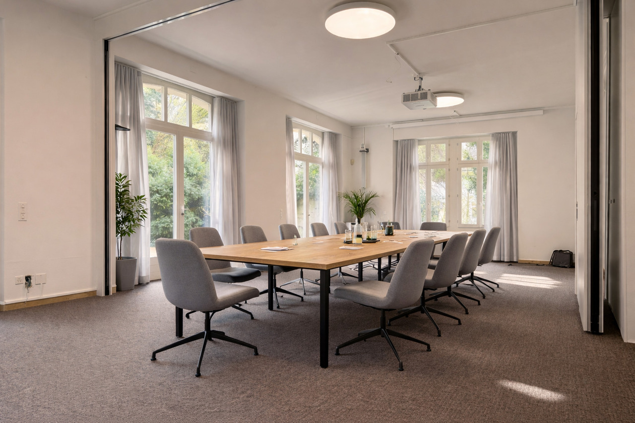 280m² office, foto 2 di 8