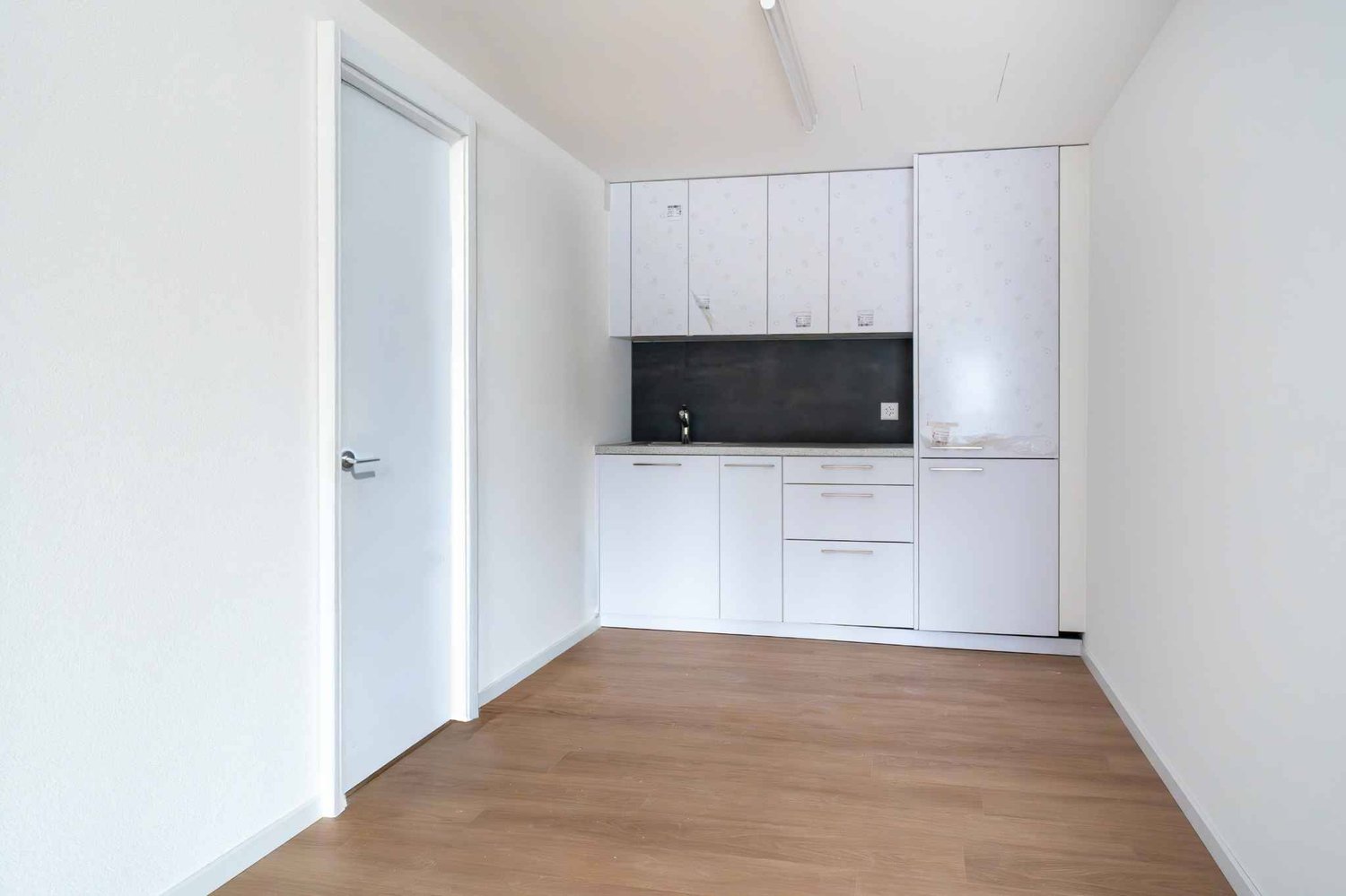 221m² office