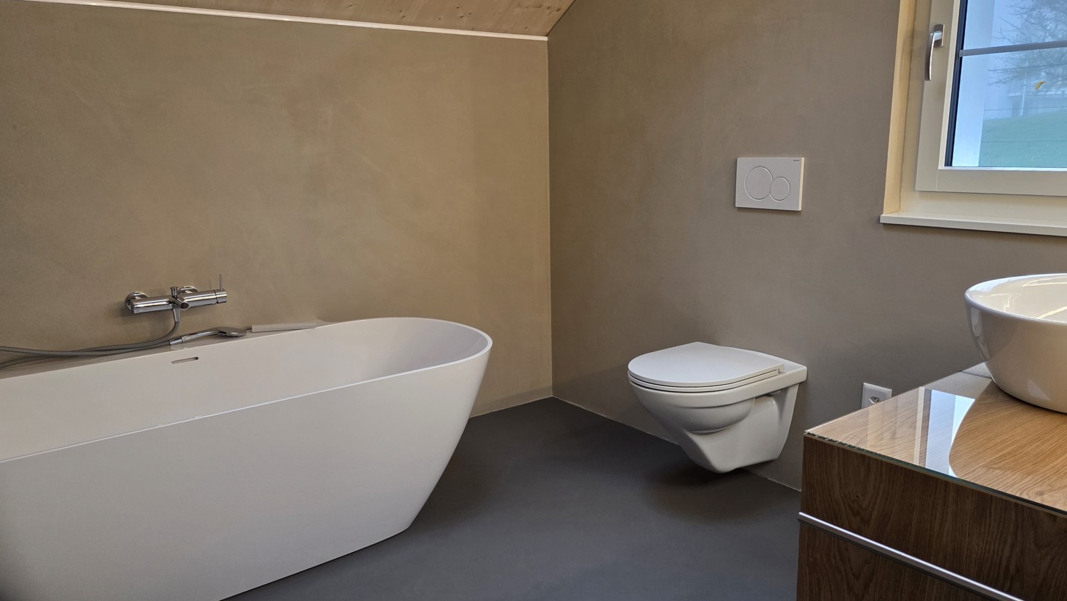 Casa colonica con 5 ½ locali
