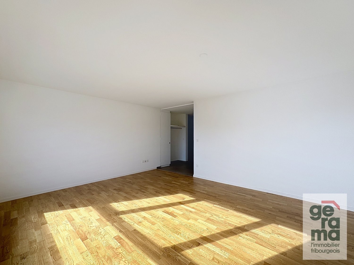 Appartamento di 2 ½ locali, foto 2 di 6