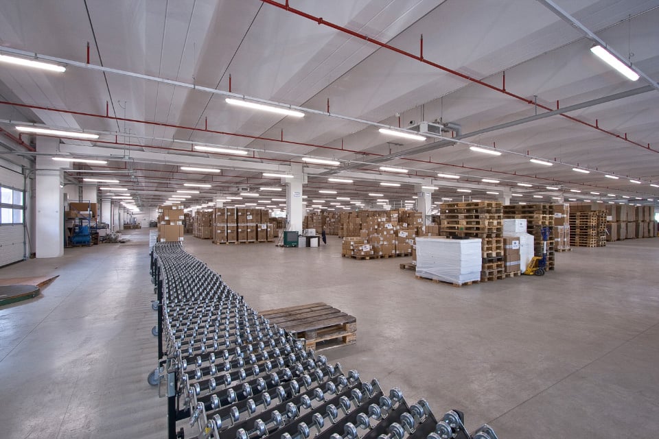 19000m² industrial object