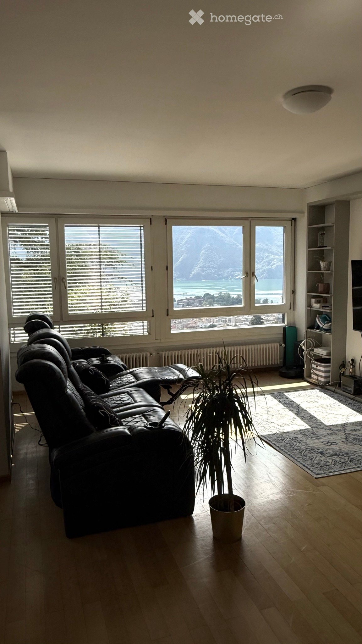 5 rooms apartment
