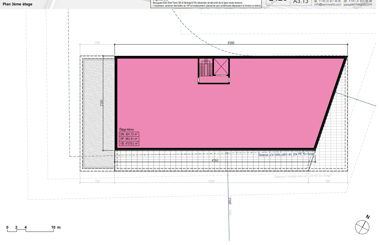 Oggetto industriale di 4698m²