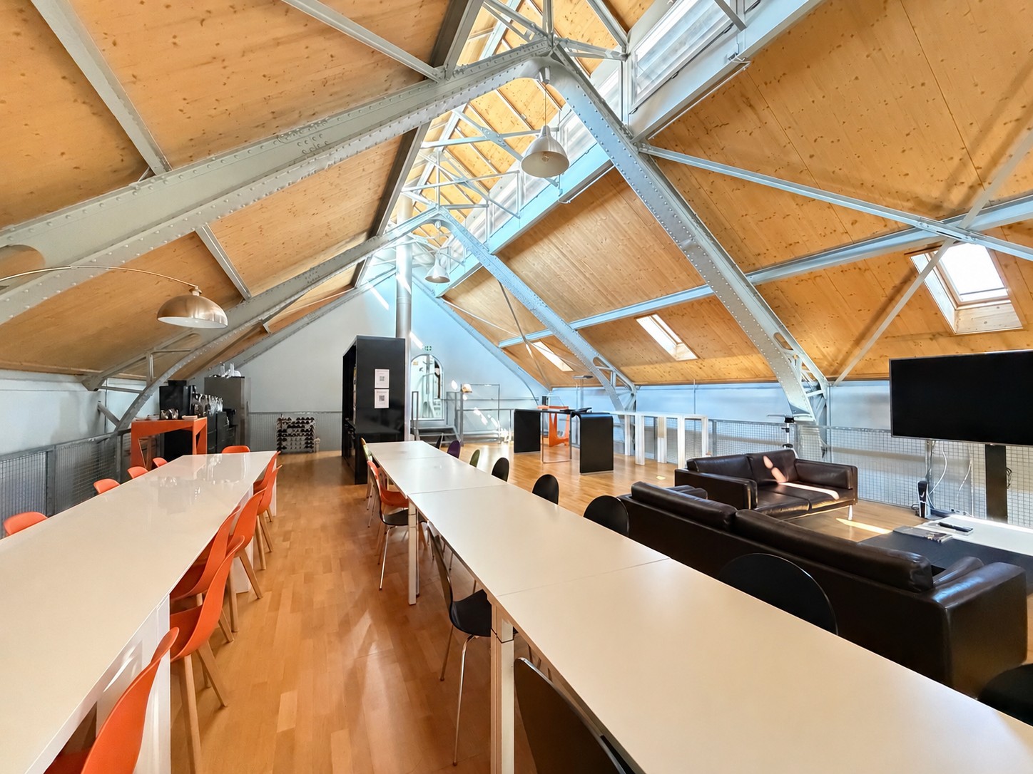 673m² ufficio