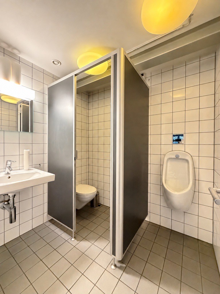 673m² ufficio