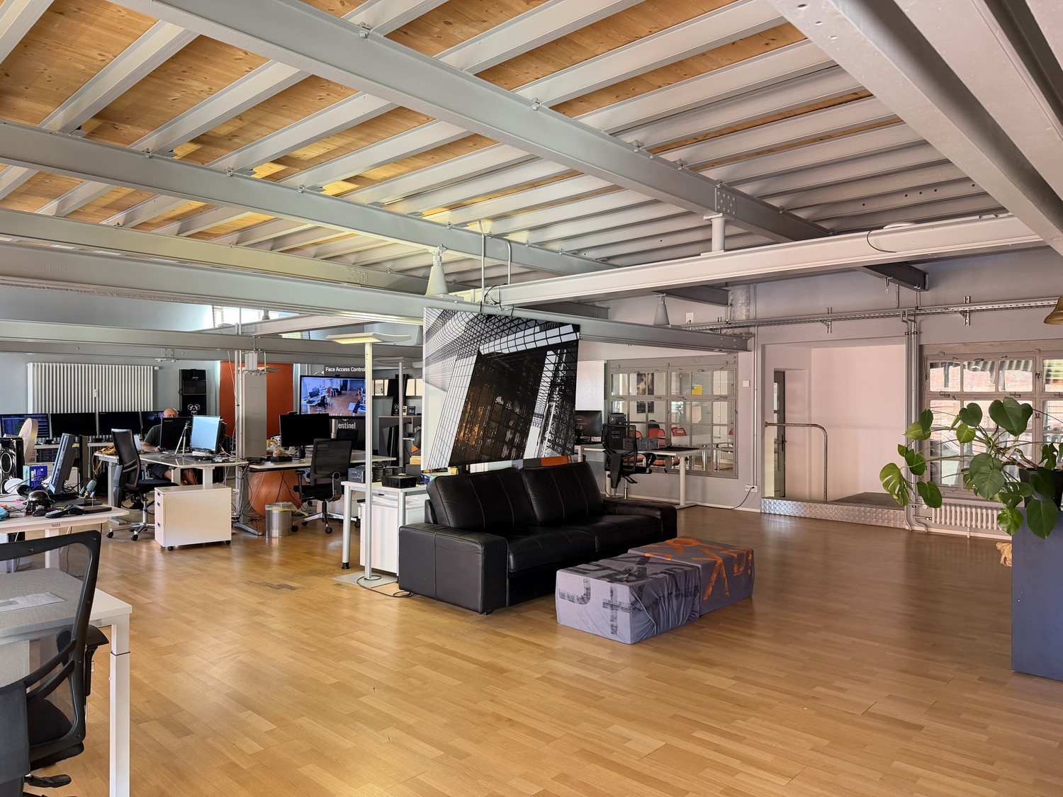 673m² ufficio