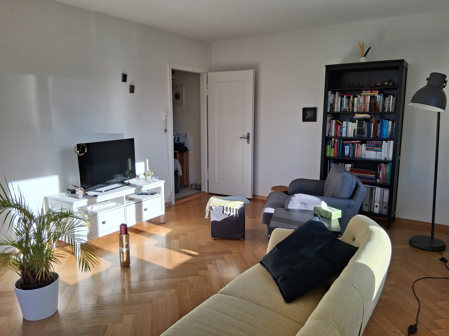 appartamento arredato di 3 locali, foto 4 di 10