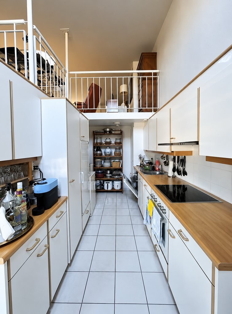4 rooms attic flat