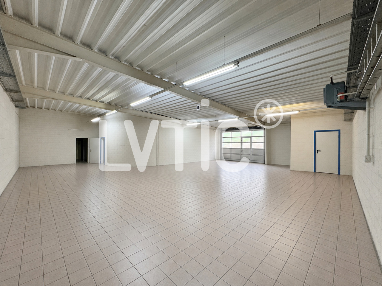 578m² deposito
