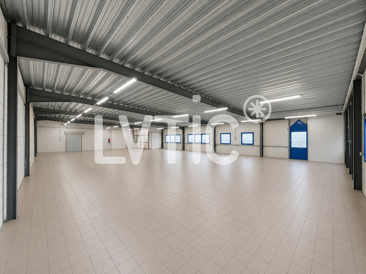 578m² deposito