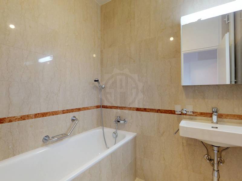 Appartamento di 4 locali, foto 4 di 6