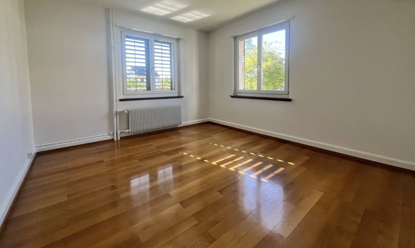 Camera in un appartamento condiviso, foto 2 di 5