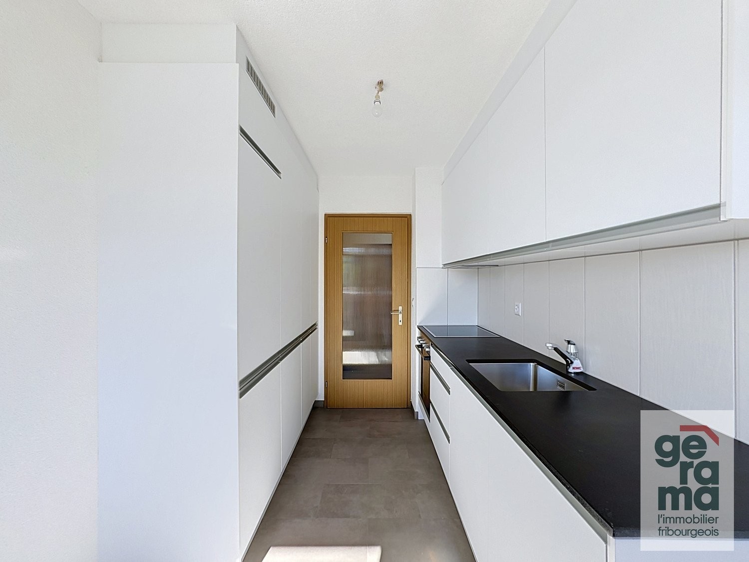 Appartamento di 2 ½ locali, foto 1 di 6