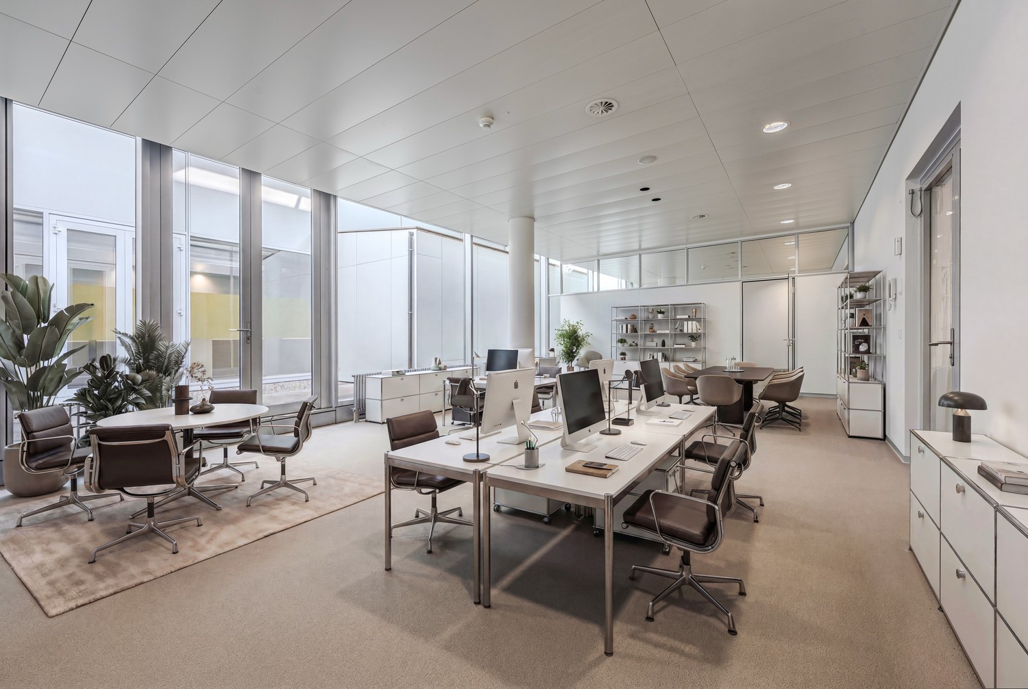 121m² office, foto 1 di 3