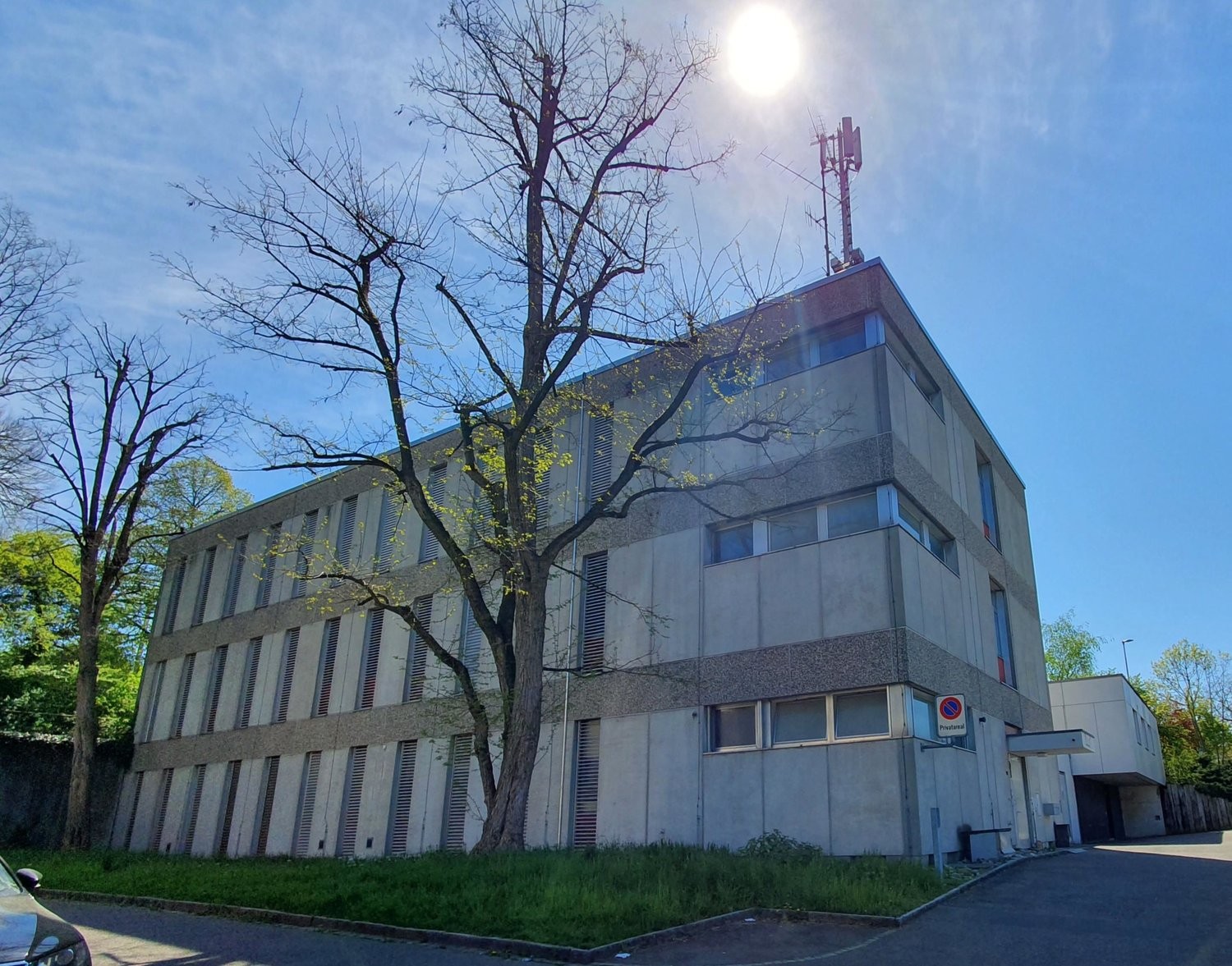 305m² commerciale