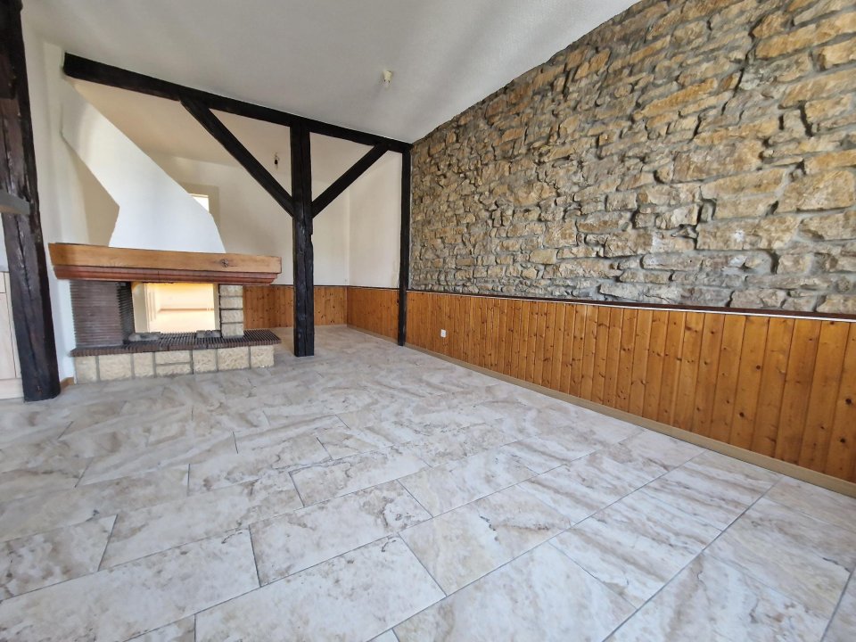 appartamento di 4 locali, foto 3 di 8