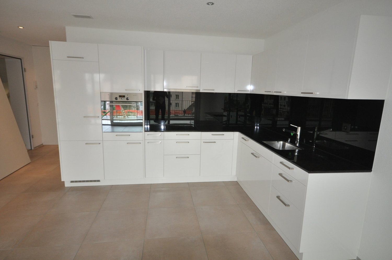 Appartamento di 3 ½ locali, foto 2 di 9
