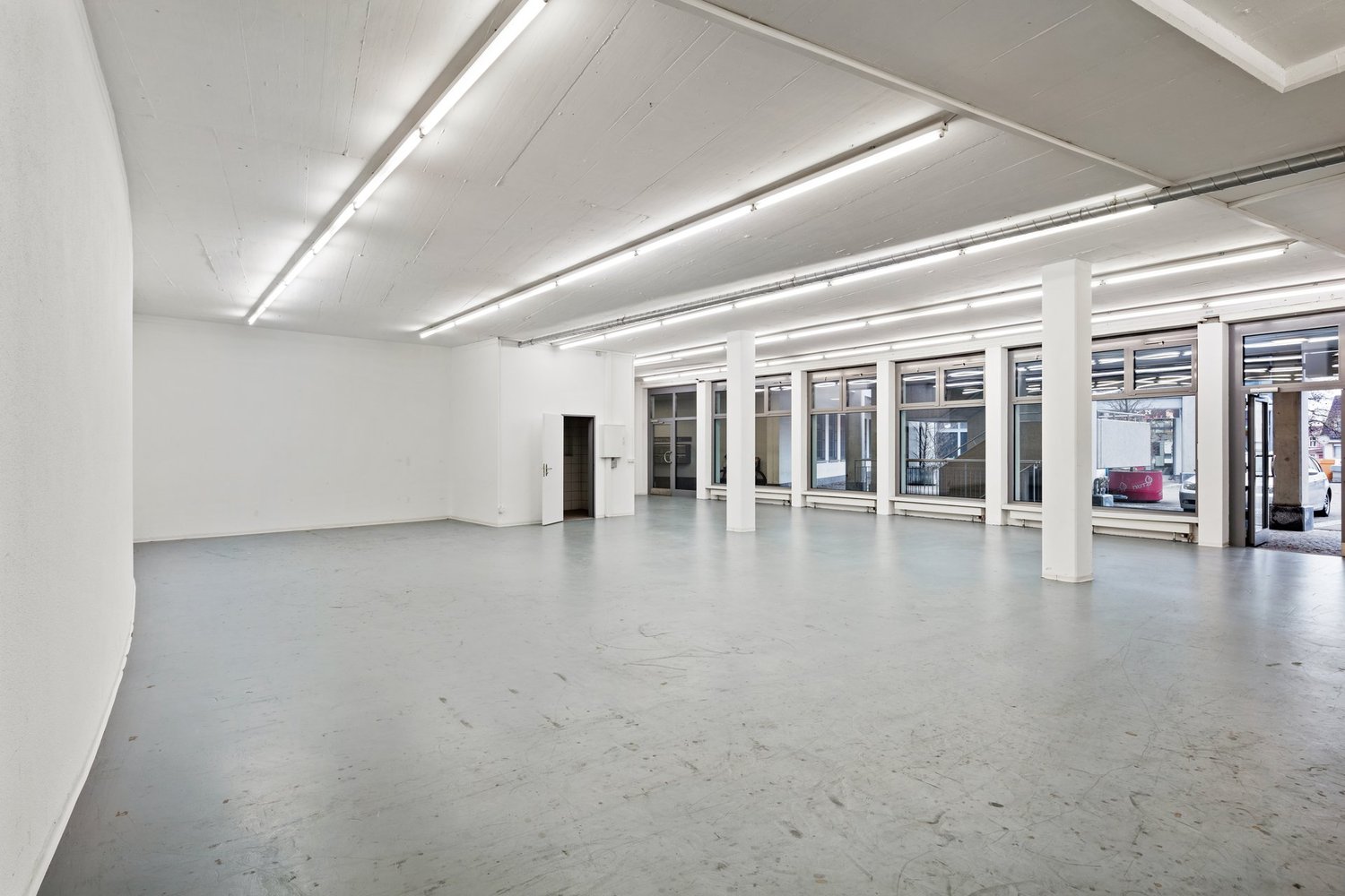 178m² commercial
