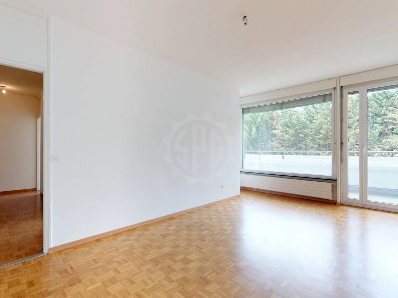 Appartamento di 7 locali, foto 1 di 8
