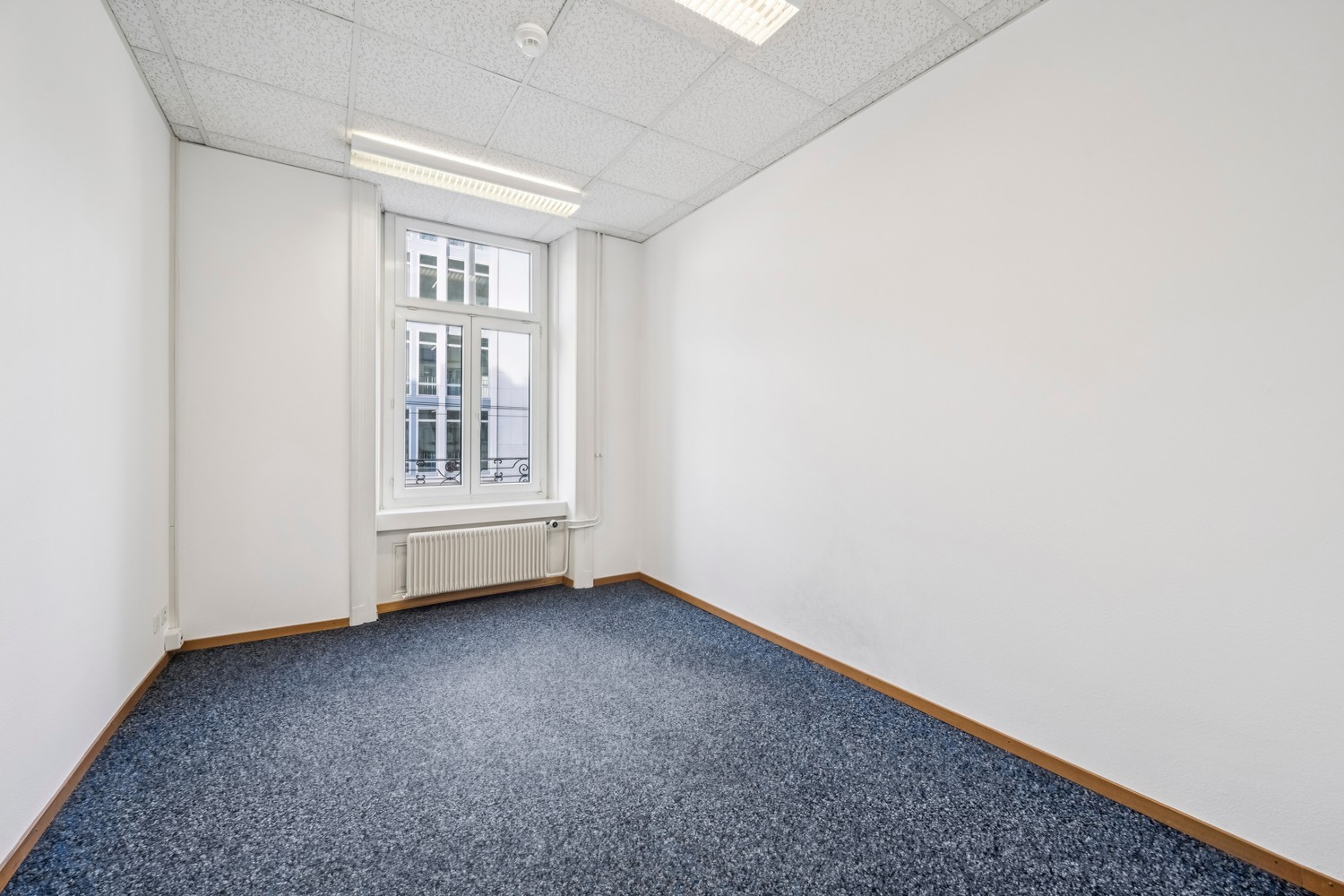330m² de bureaux