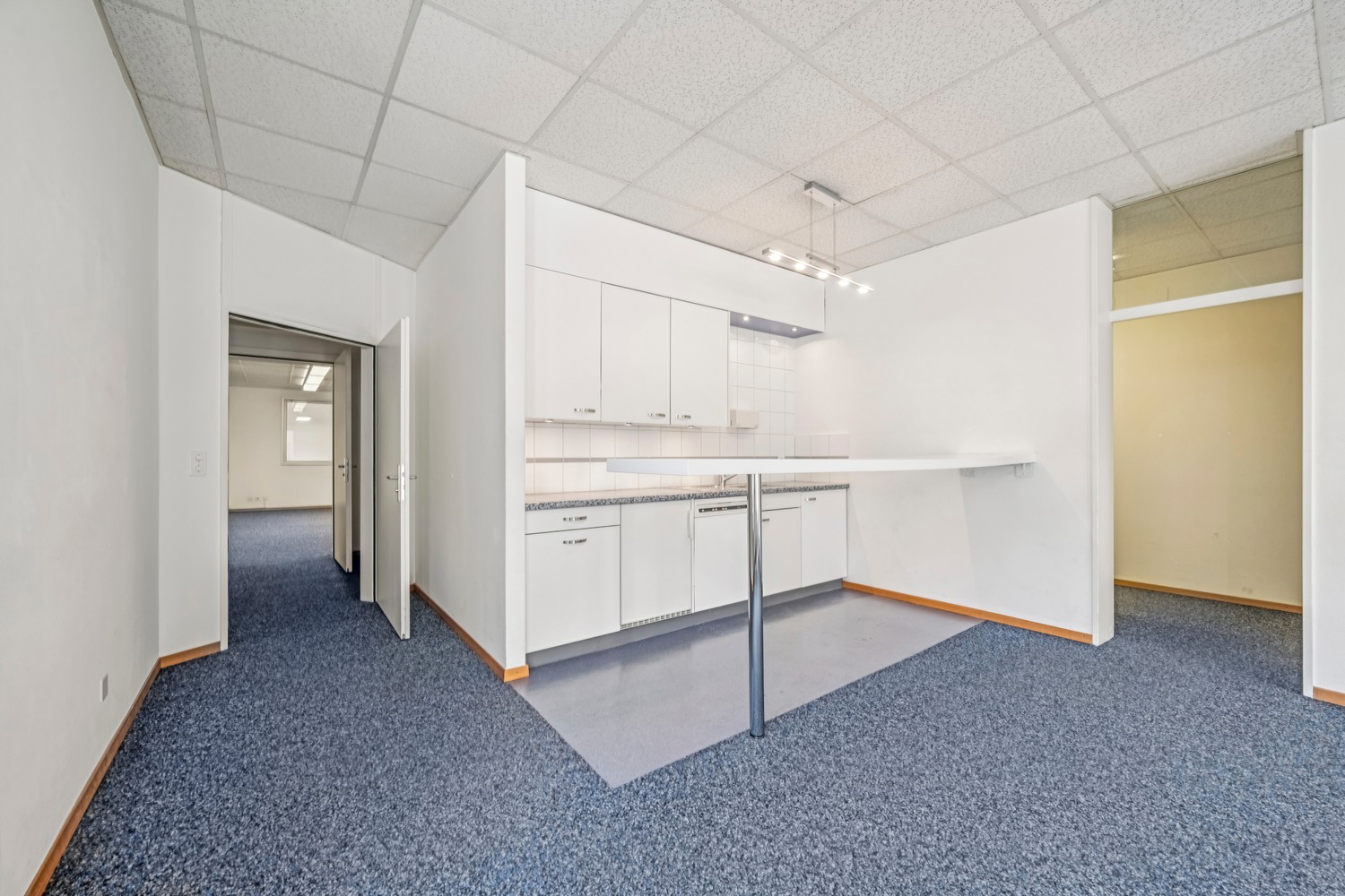 330m² de bureaux