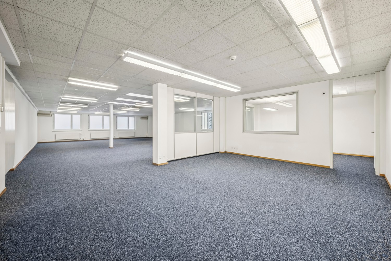 330m² de bureaux